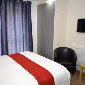 3* Nocleg ze śniadaniem Heathrow Traveller B & B